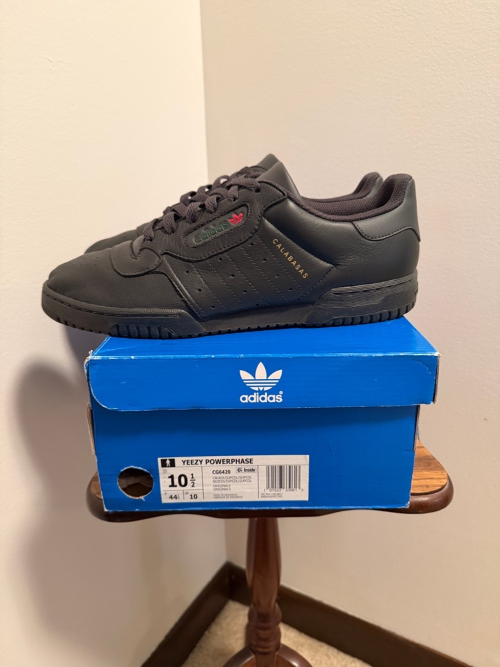 Yeezy Powerphase - Picture 2 of 10